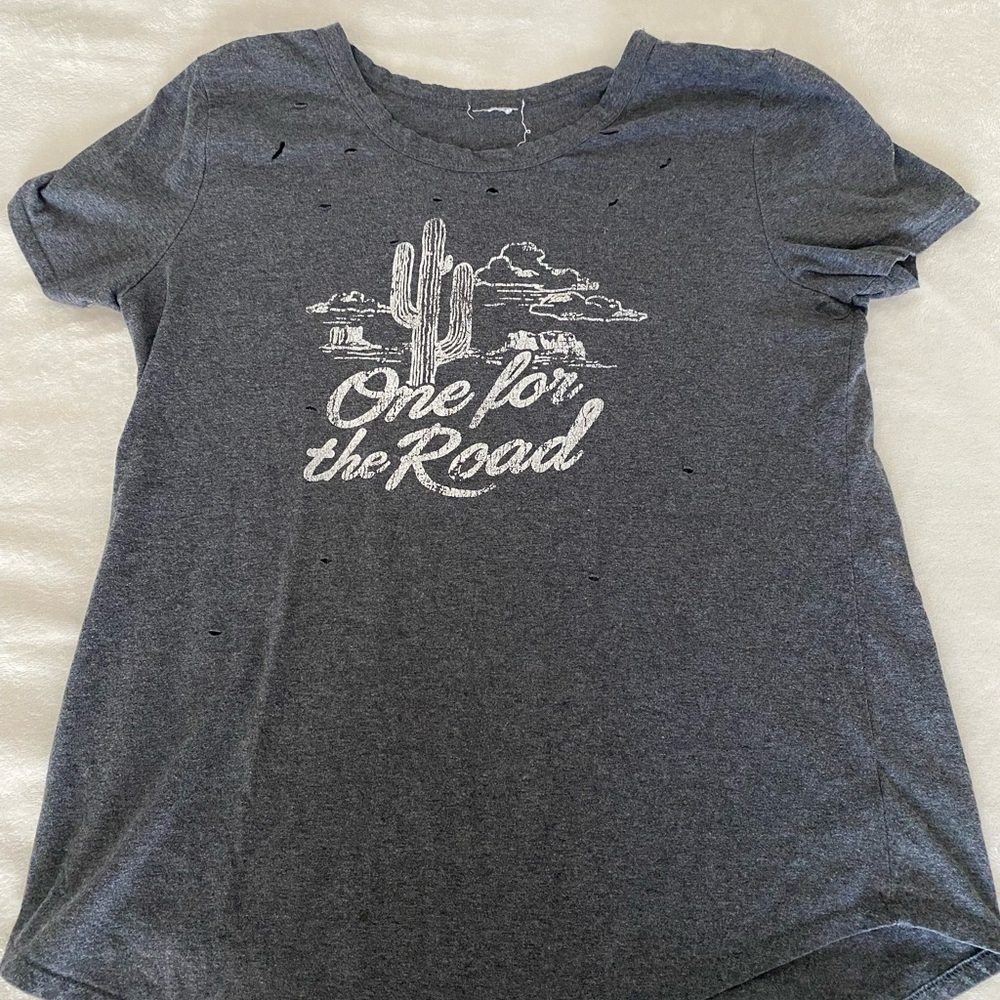 Distressed grey women’s graphic tee
